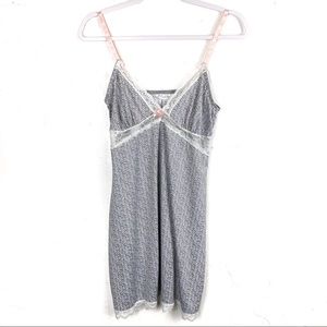 CLOSET CLOSING Marilyn Monroe Gray  Lace Nighty